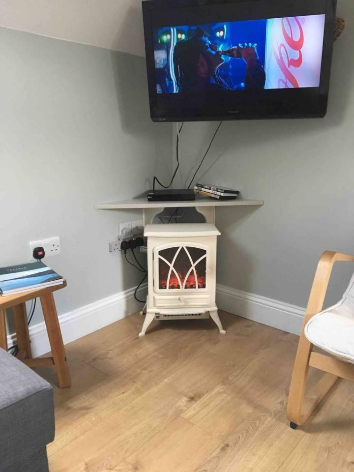 Hill House Apartment Maghera  외부 사진